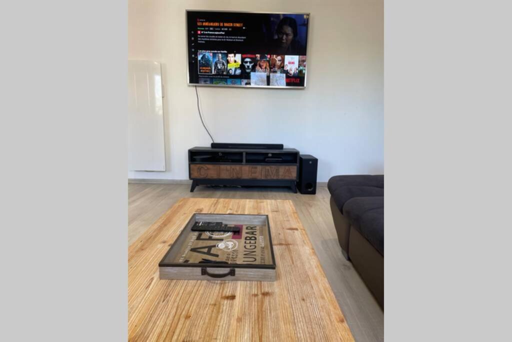 Moderne Avec Wifi Garage Et Proche Du Centre *